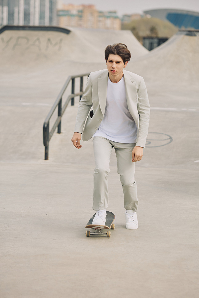 Наряд на выпускной