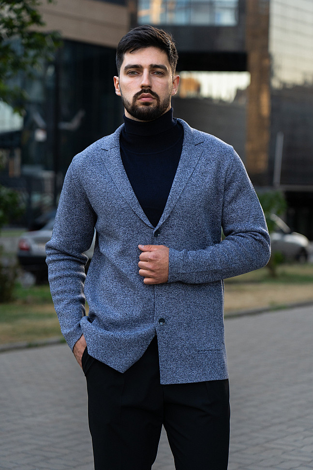 Мужской кардиган голубого цвета