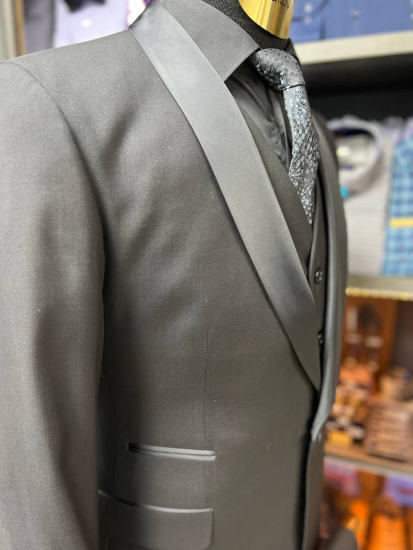 Смокинг MAZALTOVMAN 3-ка черный