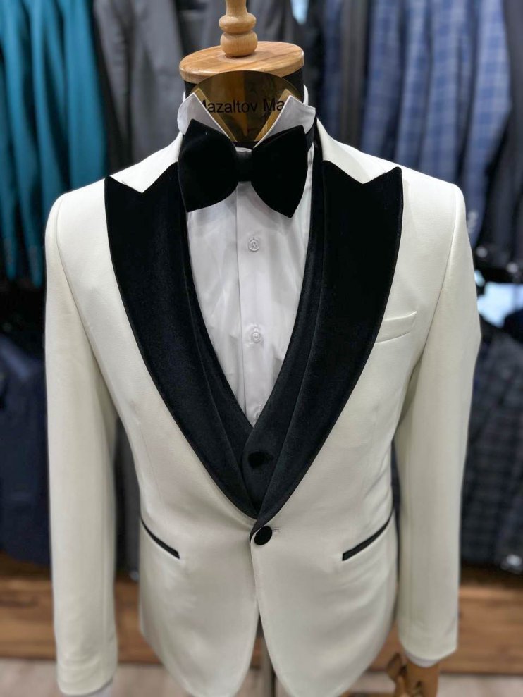 Смокинг MAZALTOVMAN 3-ка Premium Белый