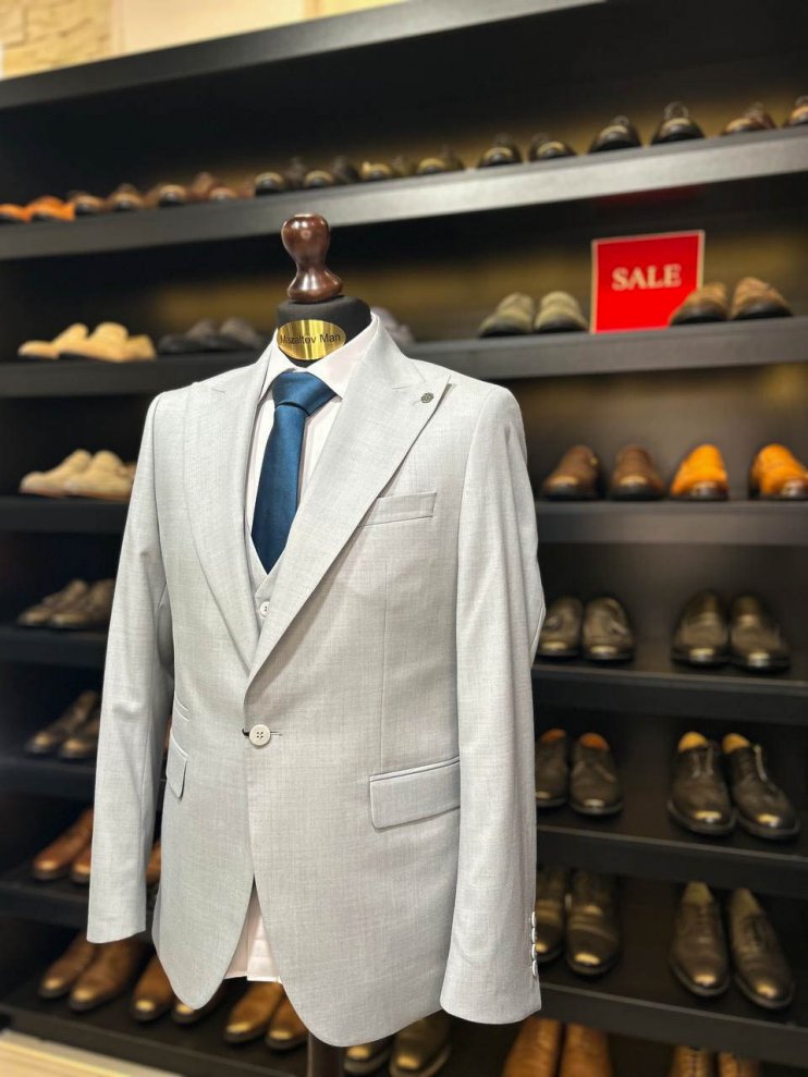 Костюм MAZALTOVMAN 3-ка Premium Светло-серый