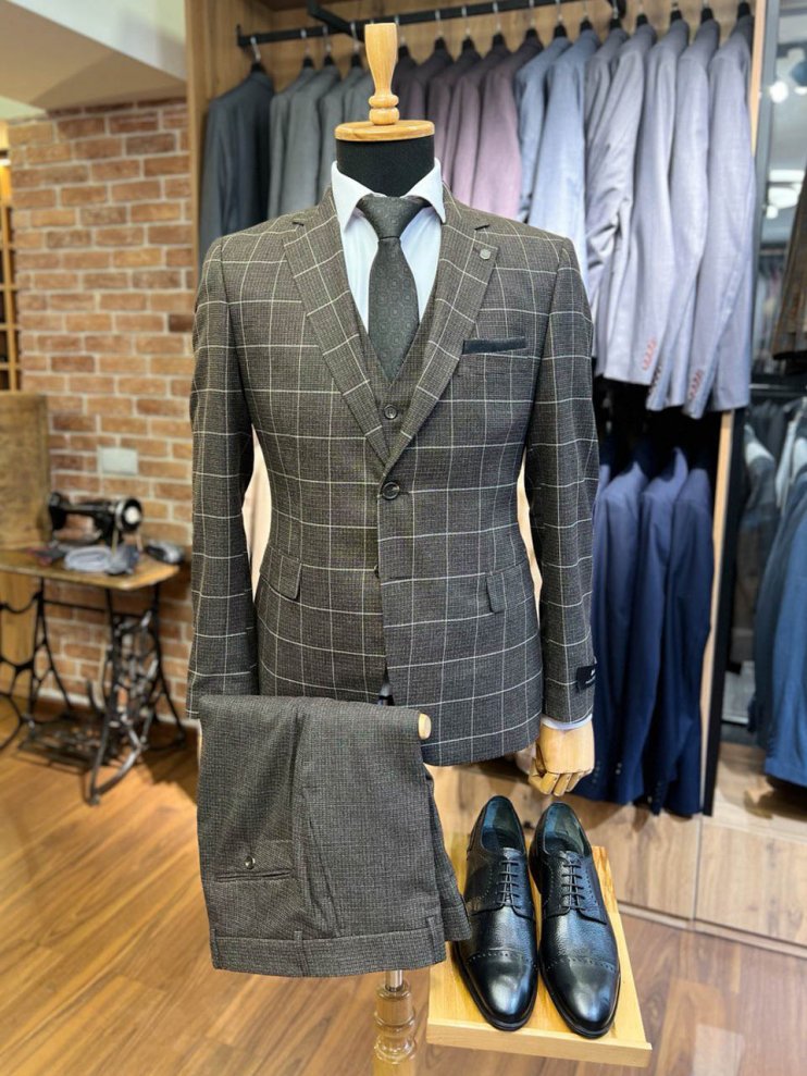 Костюм MAZALTOVMAN 3-ка Коричневый в клетку