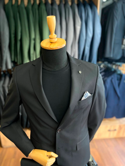 Костюм MAZALTOVMAN 3-ка Черный