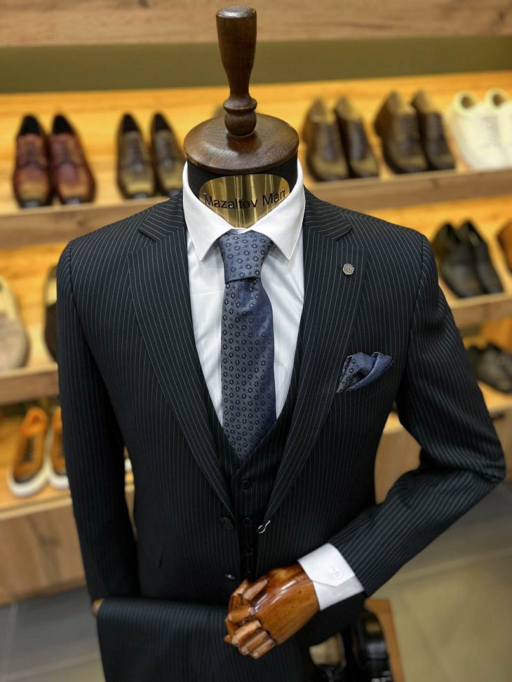 Костюм MAZALTOVMAN 3-ка Черный в полоску