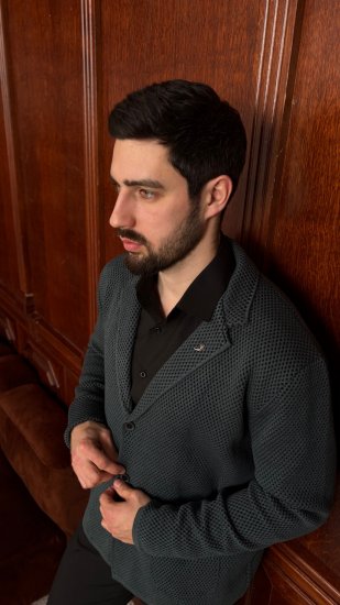 Кардиган AMT Графитовый фактурный